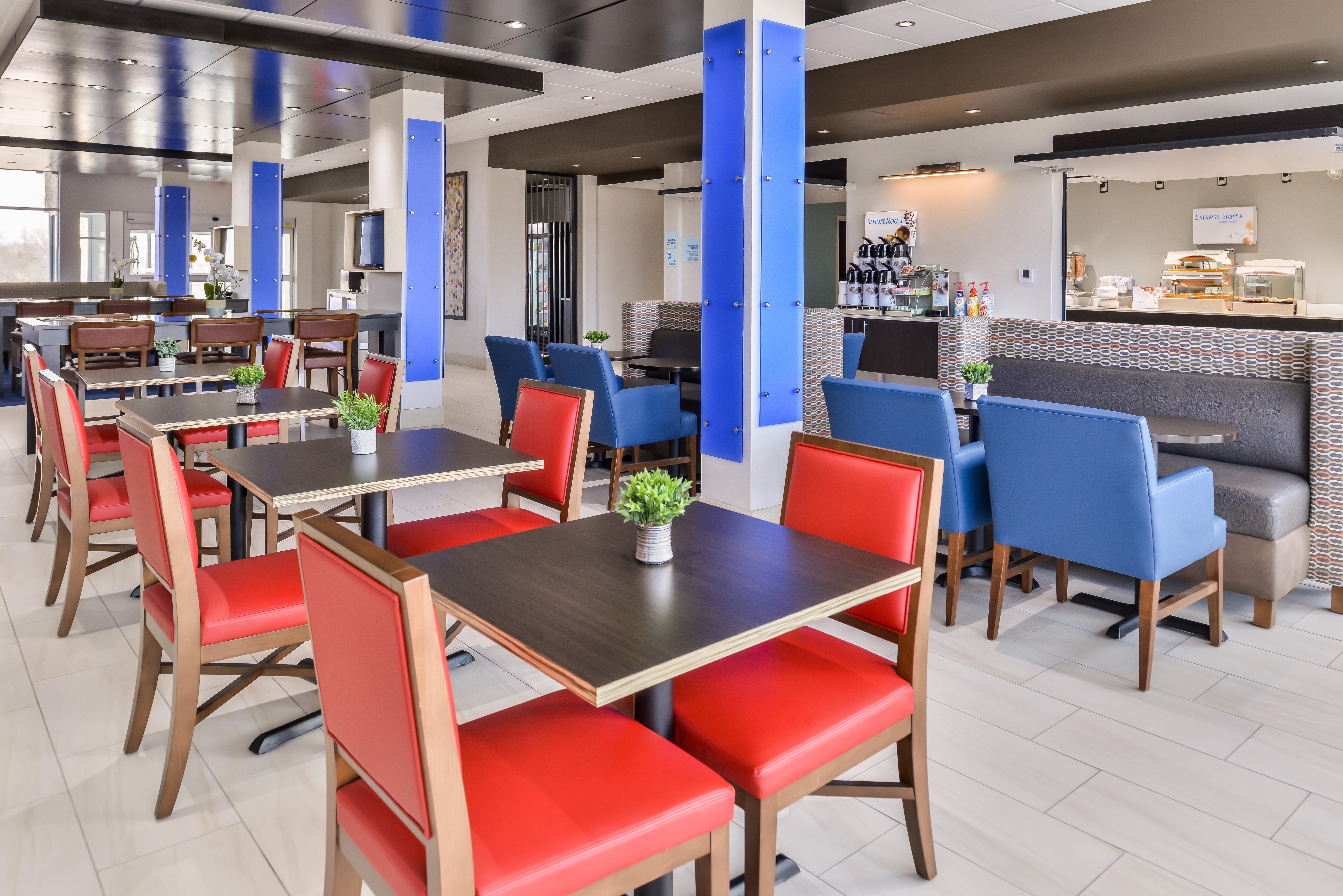 Holiday Inn Express & Suites - Kansas City - Lee'S Summit By Ihg Eksteriør bilde