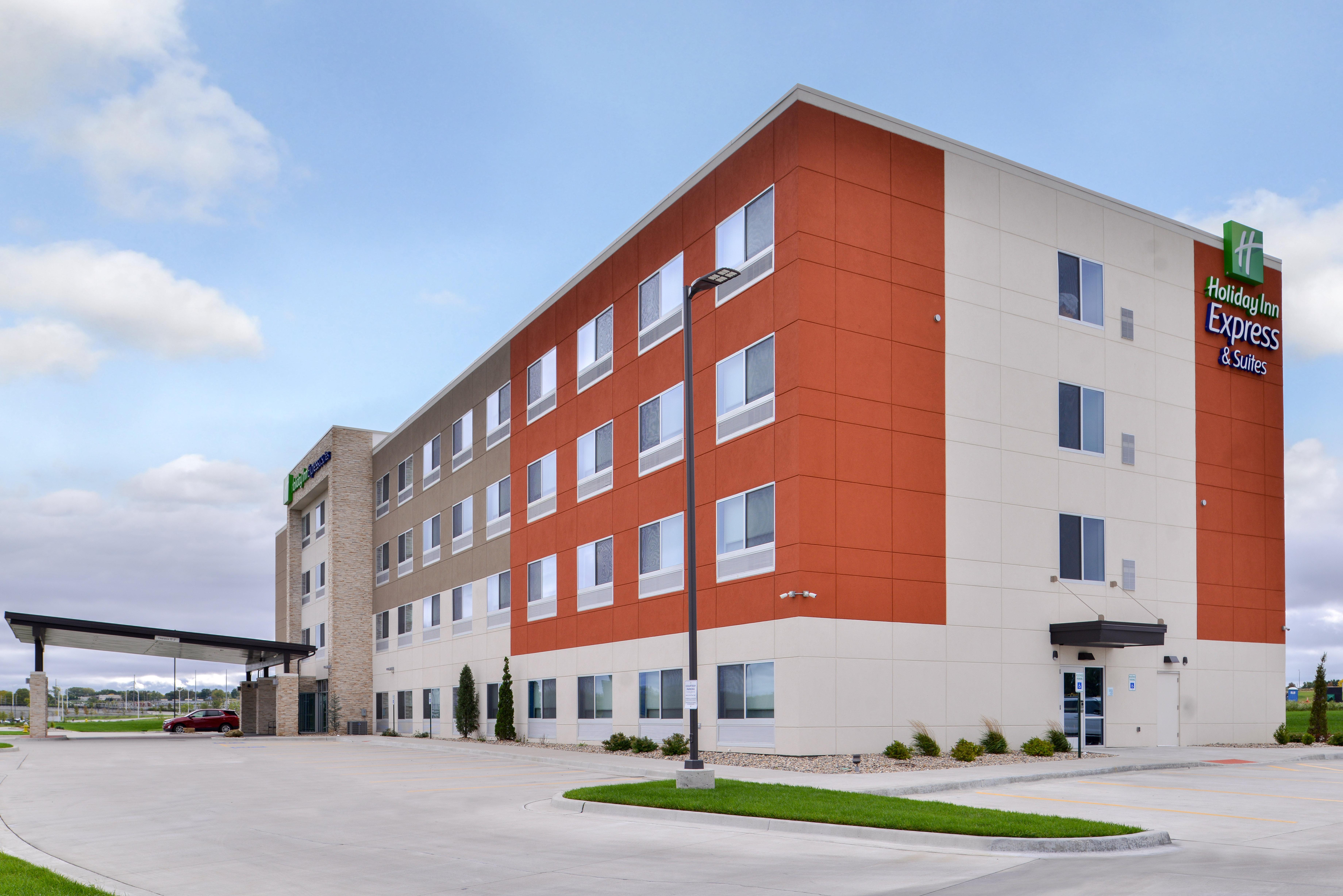 Holiday Inn Express & Suites - Kansas City - Lee'S Summit By Ihg Eksteriør bilde